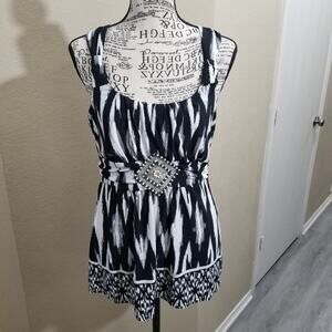 Speechless‎ tank top size large